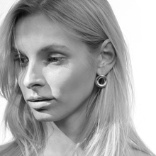 Load image into Gallery viewer, Droplet Earring

