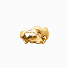 Load image into Gallery viewer, Gold ring with a wavy design on a white background

