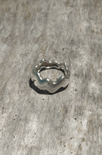 Load image into Gallery viewer, Nightcrawler Ring
