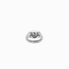 Load image into Gallery viewer, Twinpeak Ring
